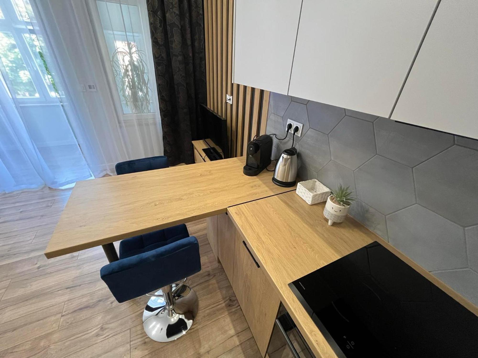 Golden Premium Apartment Slowackiego, Centrum, Parking キェルツェ エクステリア 写真