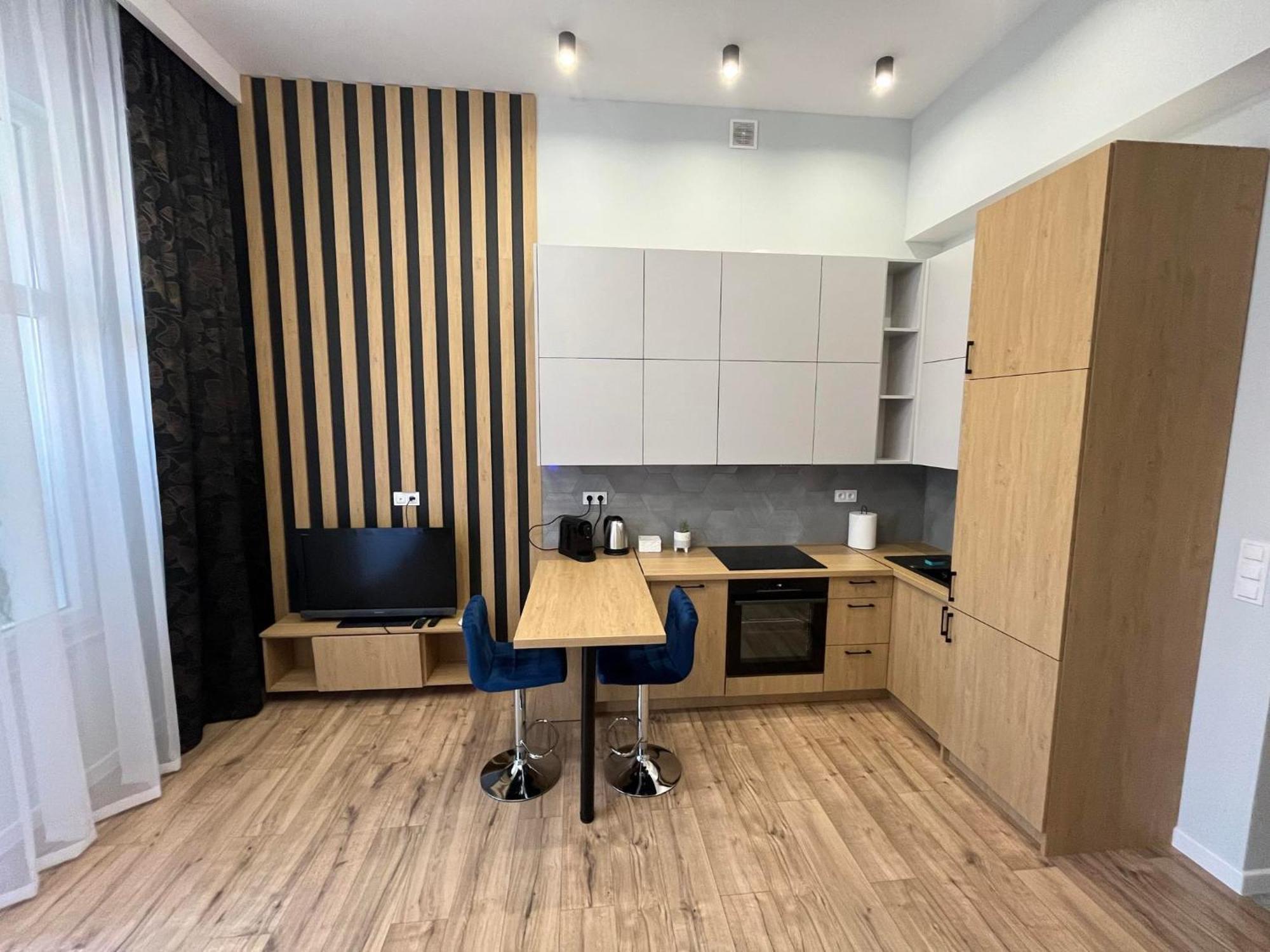 Golden Premium Apartment Slowackiego, Centrum, Parking キェルツェ エクステリア 写真